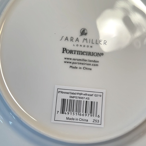 Portmeirion London NWT Sarah Miller 4 Christmas Penguins Plates & 1 Cake Plate - Picture 8 of 11